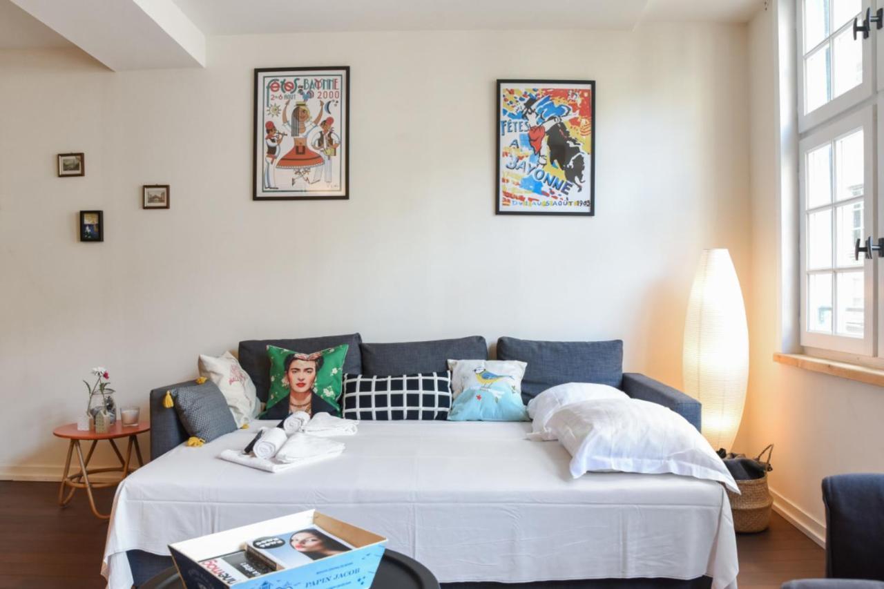 Appartement Charming Flat In A Calm Street At The Historic Heart Of Bayonne - Welkeys Extérieur photo